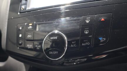 2013 Nissan Serena Highway Star S-Hybrid L Selection image 342136