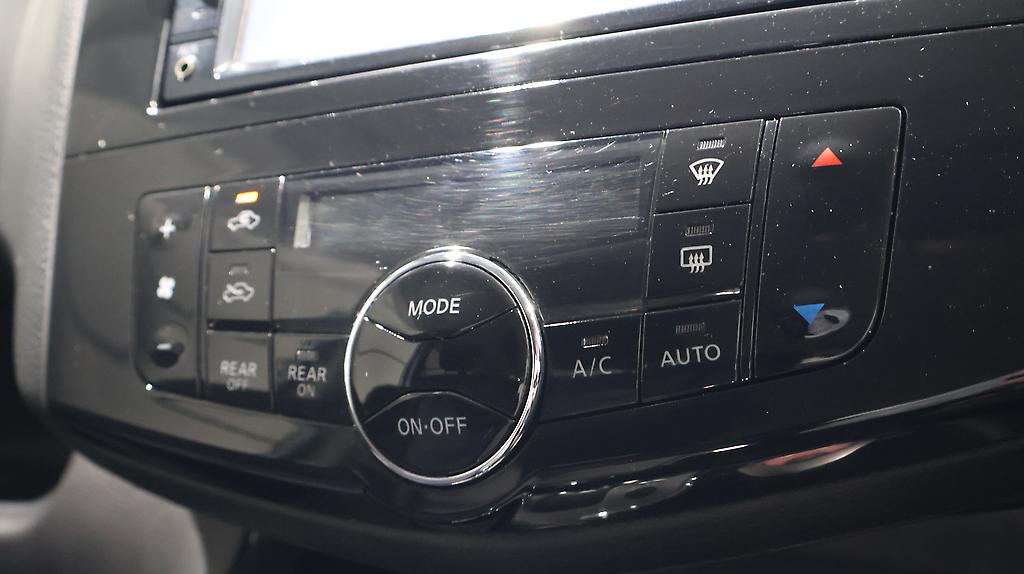 2013 Nissan Serena Highway Star S-Hybrid L Selection image 342136