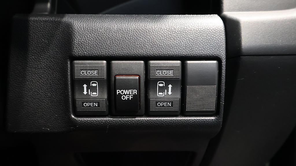 2013 Mazda Premacy 20S Skyactiv image 345161
