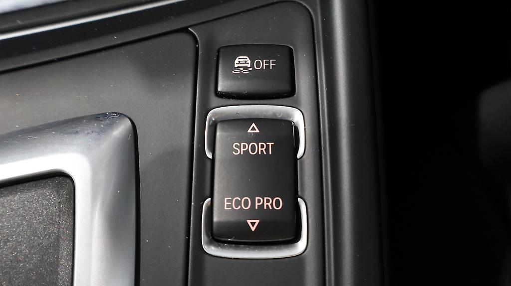 2012 BMW 3 Series Sport image 341447
