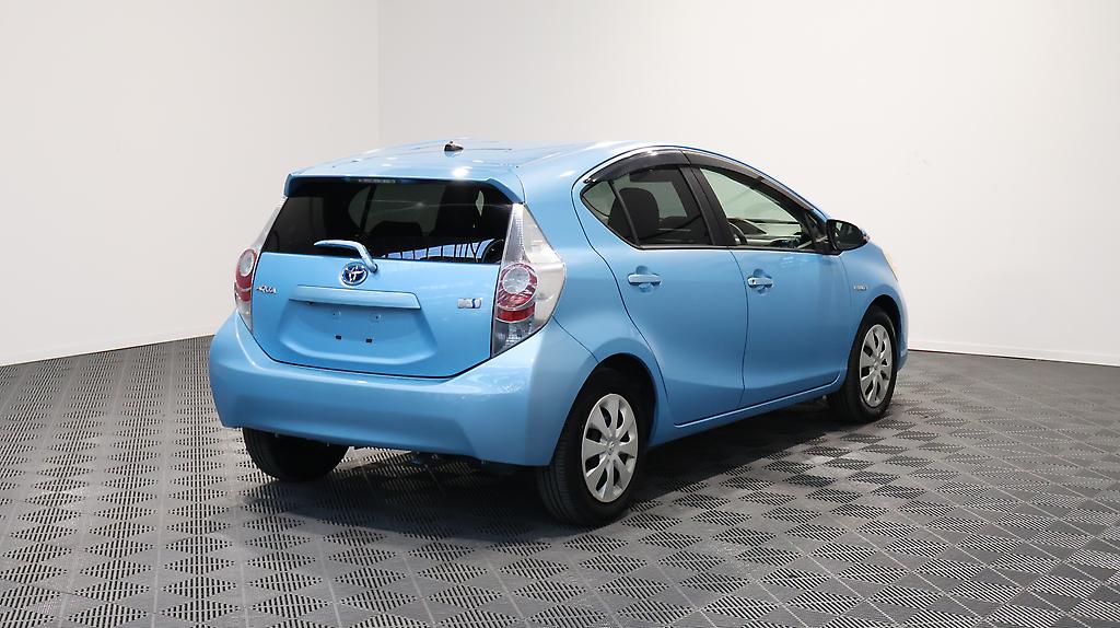 2013 Toyota Aqua S Model + Reverse Camera + Push Start image 345192