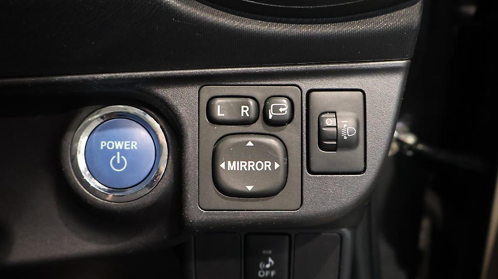 2012 Toyota Aqua G Model + Push Start image 341246