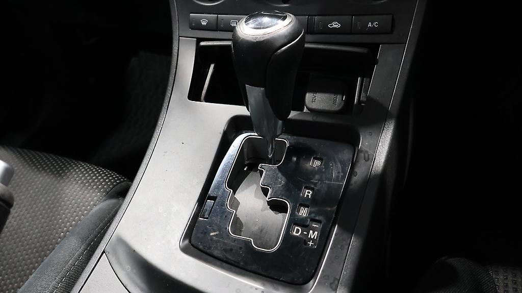 2012 Mazda Axela Sports 20S Skyactiv image 344915