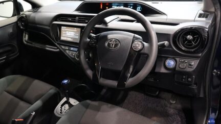 2016 Toyota Aqua Push Button + Reverse Camera image 343202