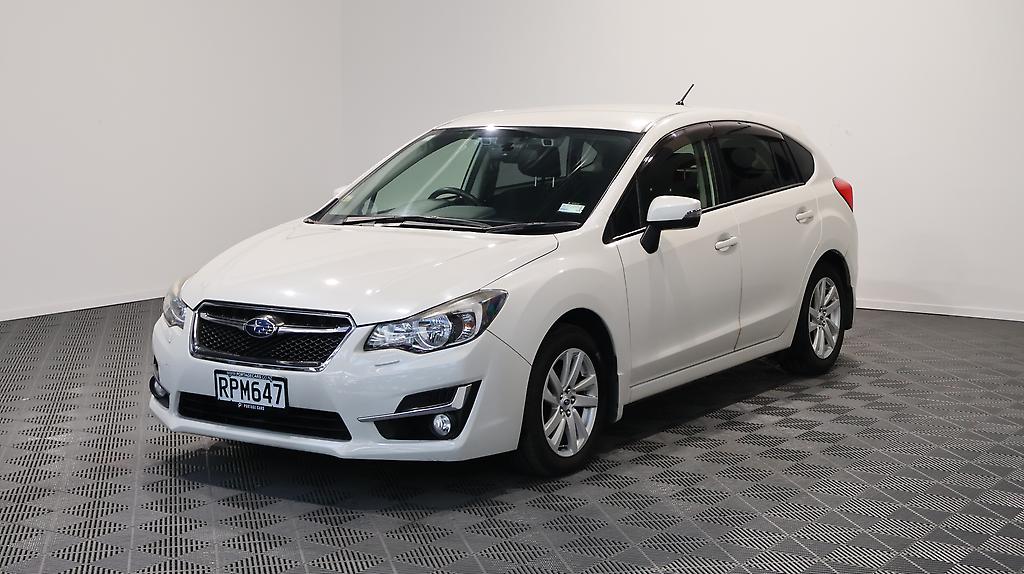 2015 Subaru Impreza Cruise Control + Half Leather Seats image 343466