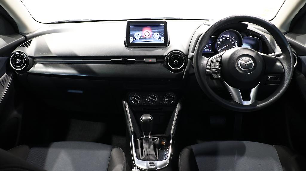 2014 Mazda Demio 13S + Steering Wheel Controls image 343435