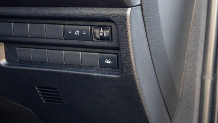 2022 Mitsubishi Outlander LS 2.5P/4WD/ NZ NEW image 345785