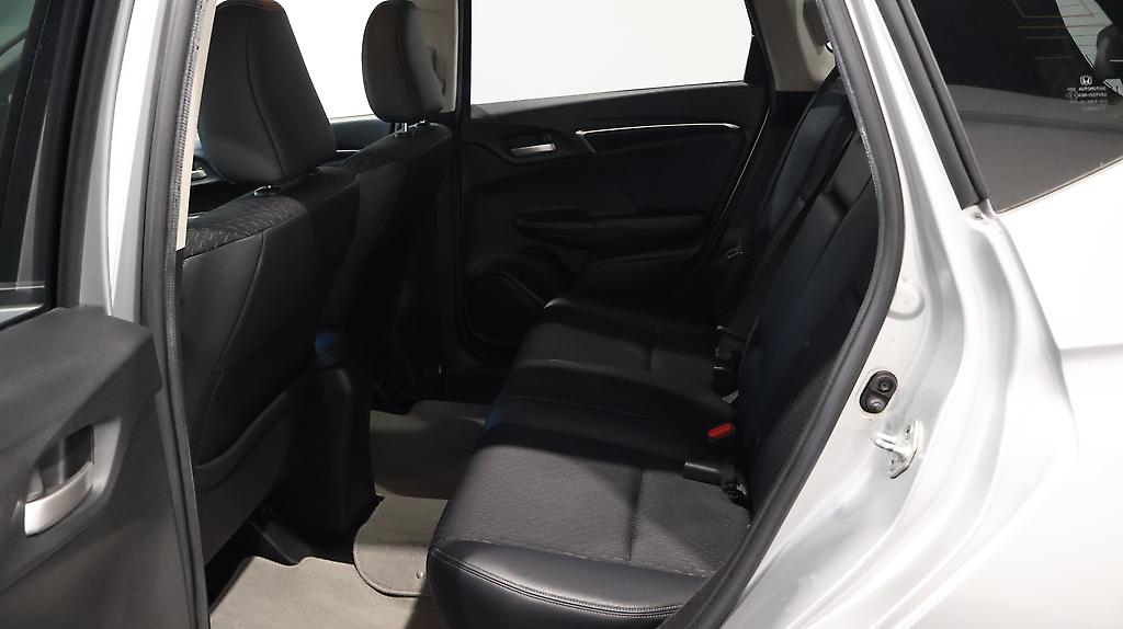 2014 Honda Fit Hybrid L Package image 341866