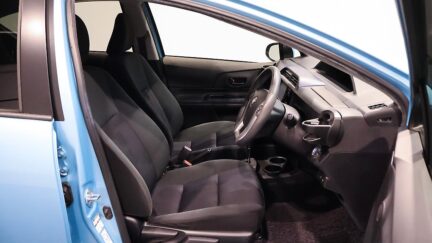 2015 Toyota Aqua S Model + Push Button Start image 342679