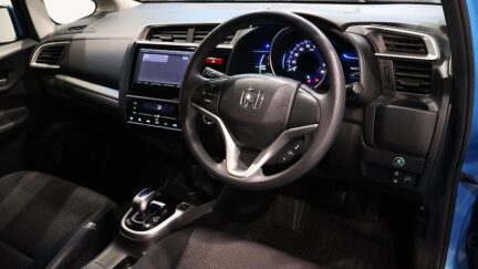 2013 Honda Fit F-Package Hybrid image 344152