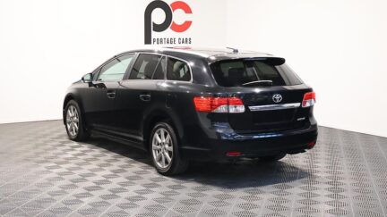 2013 Toyota Avensis Wagon Li image 345838
