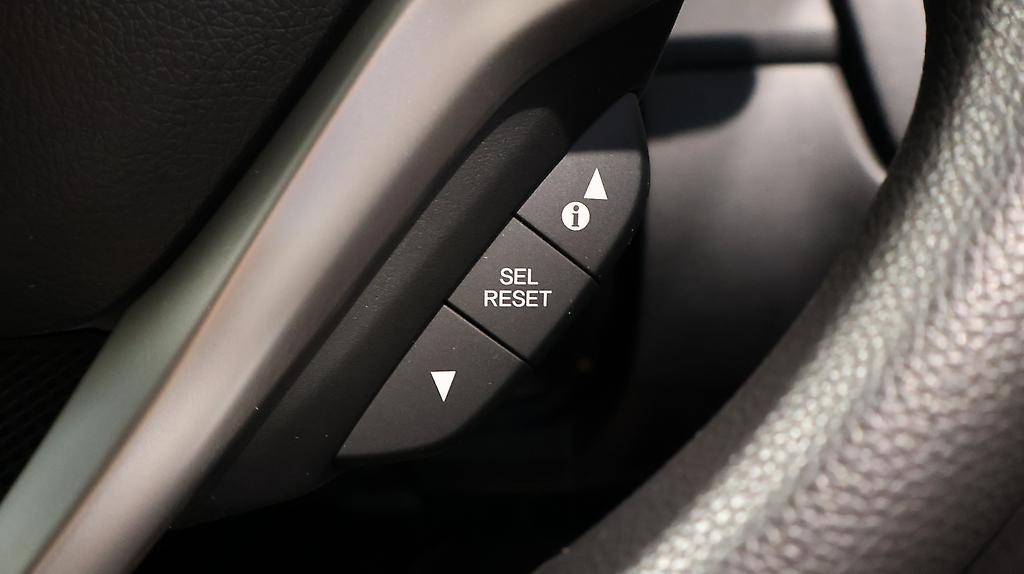 2014 Honda Fit Hybrid F-Package Fit Jazz image 343827