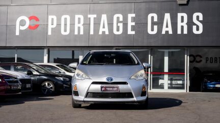 2012 Toyota Aqua F model hybrid Push start image 345708