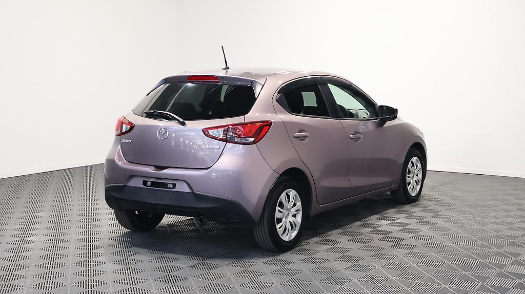 2015 Mazda Demio 13S + Reverse Camera image 344367