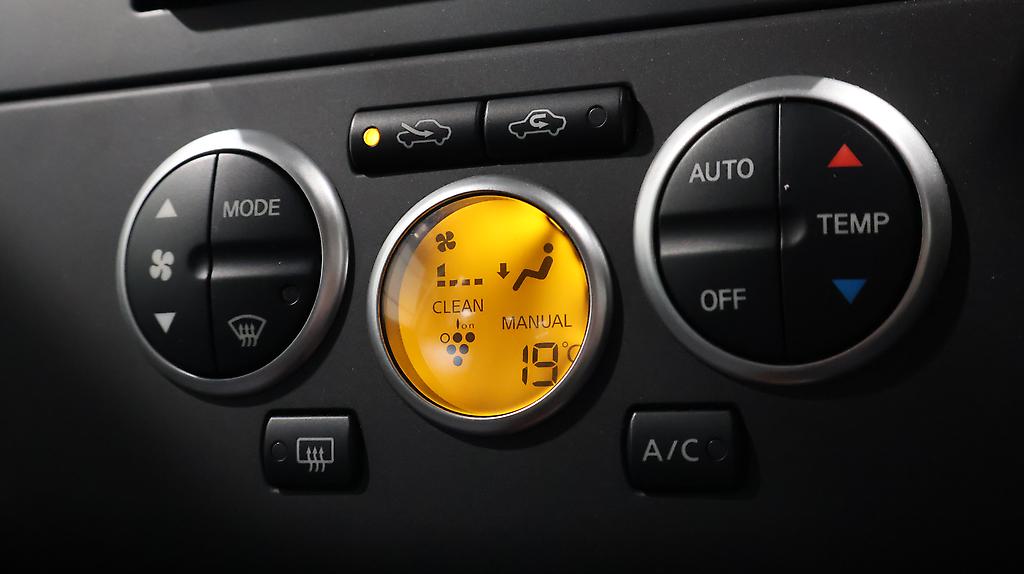 2005 Nissan Tiida LATIO image 342156