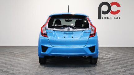 2013 Honda Fit F-Package Hybrid image 344145