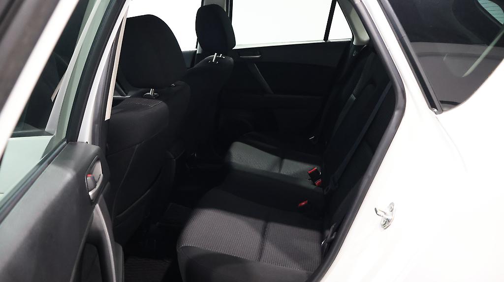 2013 Mazda Axela Sports 15S Sport Edition image 344328