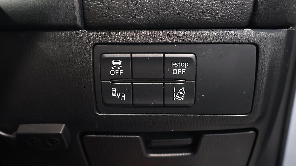 2016 Mazda Atenza Sedan 20S Proactive image 344358