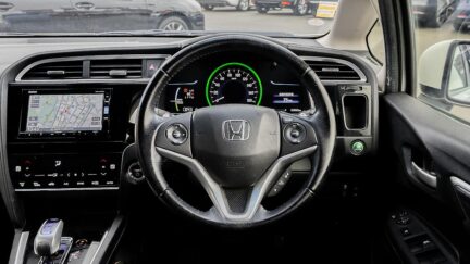 2015 Honda Shuttle Z 4WD RARE image 341678