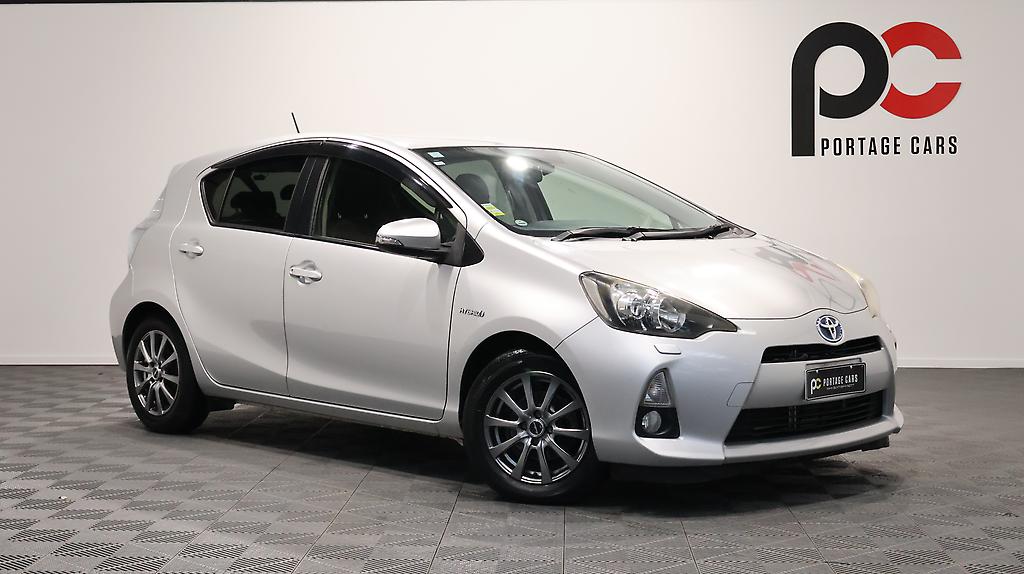 2013 Toyota Aqua G Model with Alloys image 341381