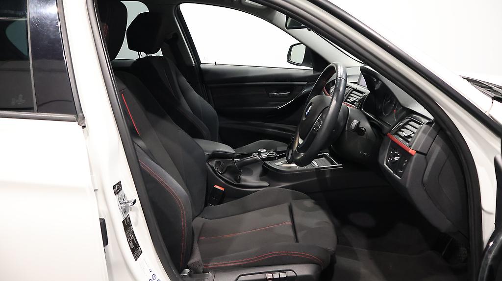 2012 BMW 3 Series Sport image 344082