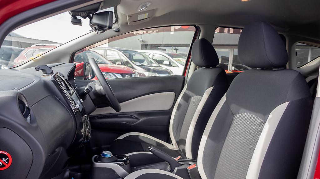 2018 Nissan Note E-Power X Push start image 356829