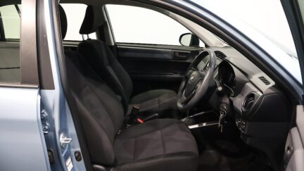 2013 Toyota Corolla FIELDER HYBRID image 342808