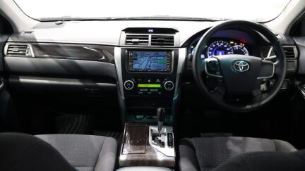 2013 Toyota Camry G-Package image 343135