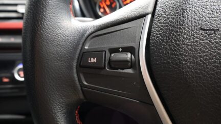 2012 BMW 3 Series Sport image 341450