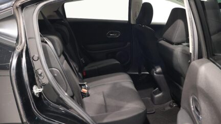2014 Honda Vezel X Hybrid with Cruise Control, Smart Key and Reverse Camera image 345174