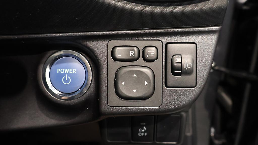 2015 Toyota Aqua image 345228