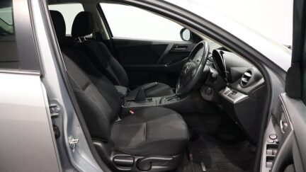 2012 Mazda Axela 20C Skyactive image 343370