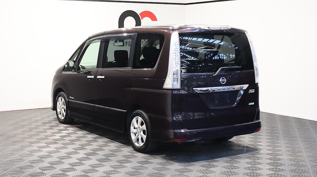 2013 Nissan Serena Highway Star S Hybrid image 346126