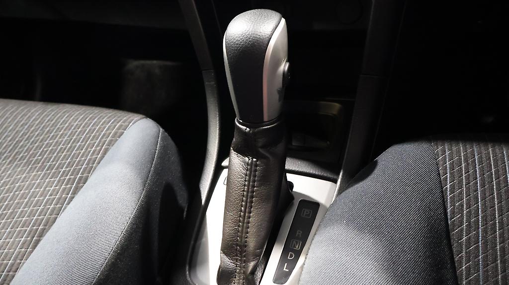 2014 Suzuki Swift XG Model image 344592