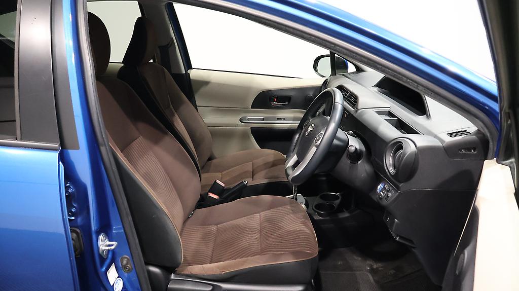 2012 Toyota Aqua G Model + Push Start image 342190