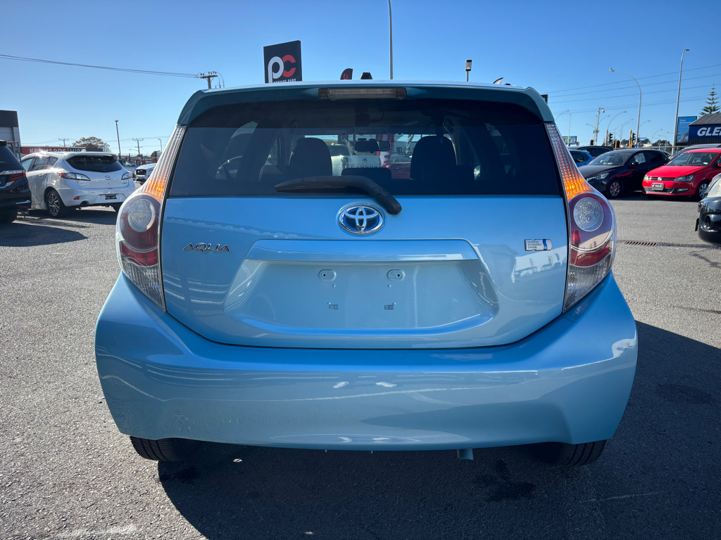 2013 Toyota Aqua S Model image 341193