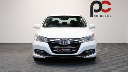 2013 Honda Accord Hybrid EX – Cruise Control and Reverse Camera image 345274