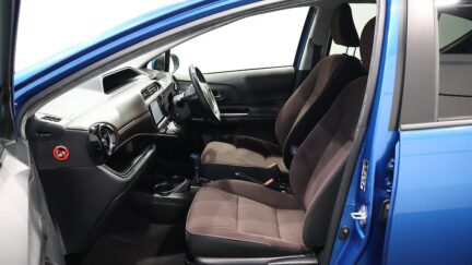 2016 Toyota Aqua G Model + Push Button Start image 341213
