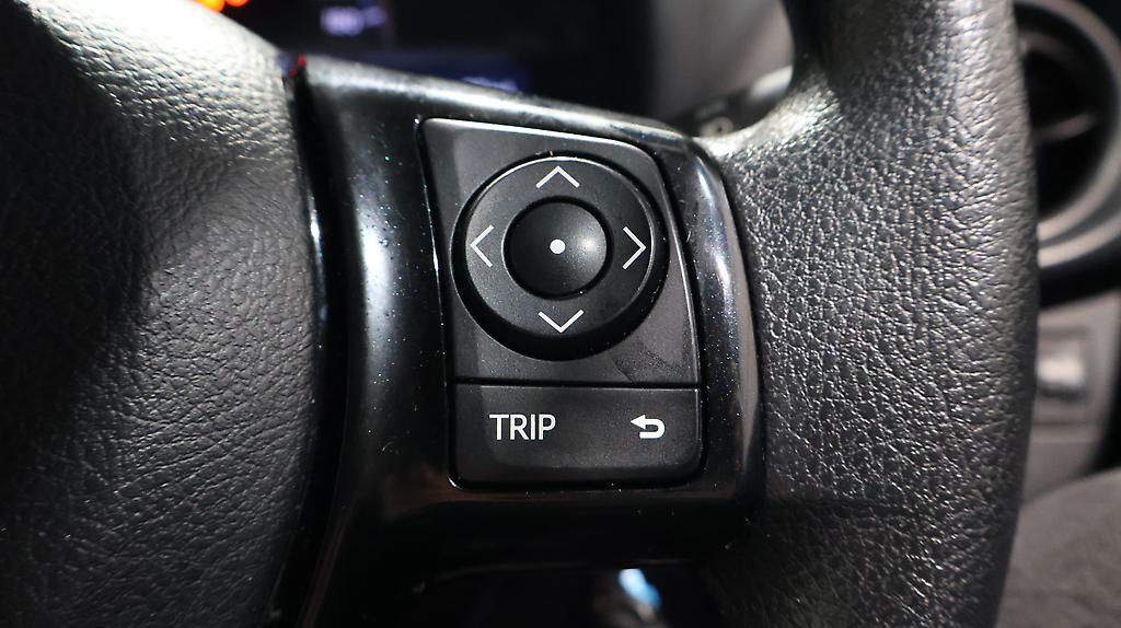 2017 Toyota Vitz Hybrid + Reverse Camera image 345557
