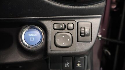 2015 Toyota Aqua G Model + Reverse Camera image 344724