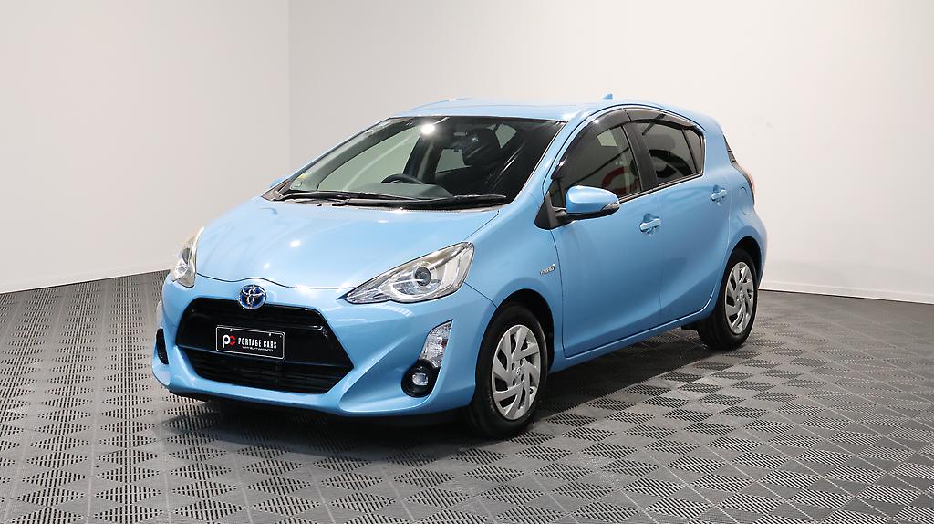 2015 Toyota Aqua S Model + Push Button Start image 342671