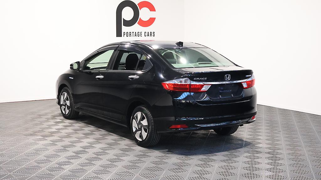 2014 Honda Grace Hybrid L X image 345817