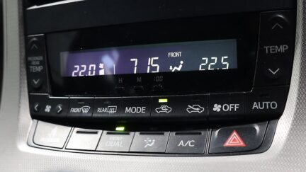 2012 Toyota Vellfire 2.4Z image 344634