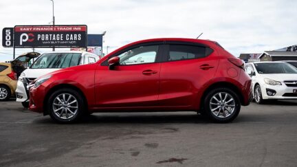 2015 Mazda Demio 13S 6AT FWD Push start image 342481