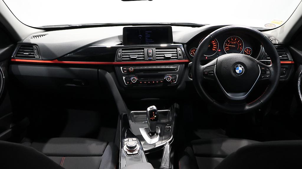 2012 BMW 3 Series Sport image 344083