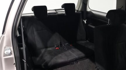 2007 Toyota Wish 7 Seater image 344111