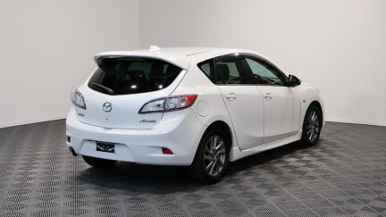 2013 Mazda Axela Sports 15S Sport Edition image 344324