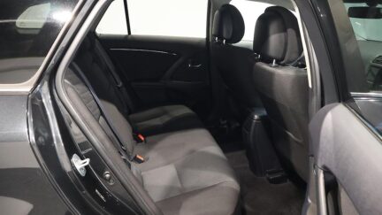 2012 Toyota Avensis Xi Reverse Camera + Push Button Start image 344263