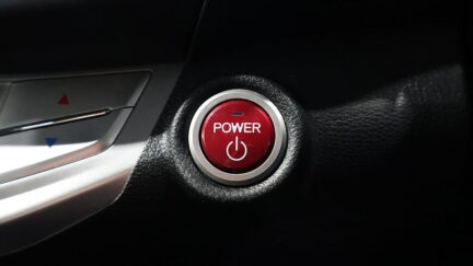 2013 Honda Accord Hybrid EX – Cruise Control and Reverse Camera image 345296