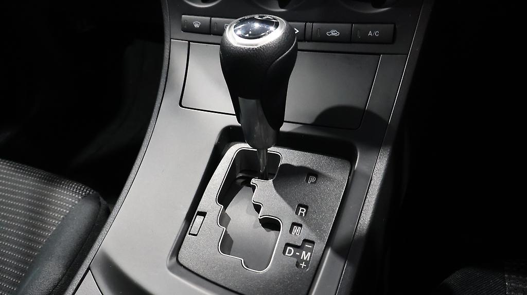 2012 Mazda Axela 20C Skyactive image 343376